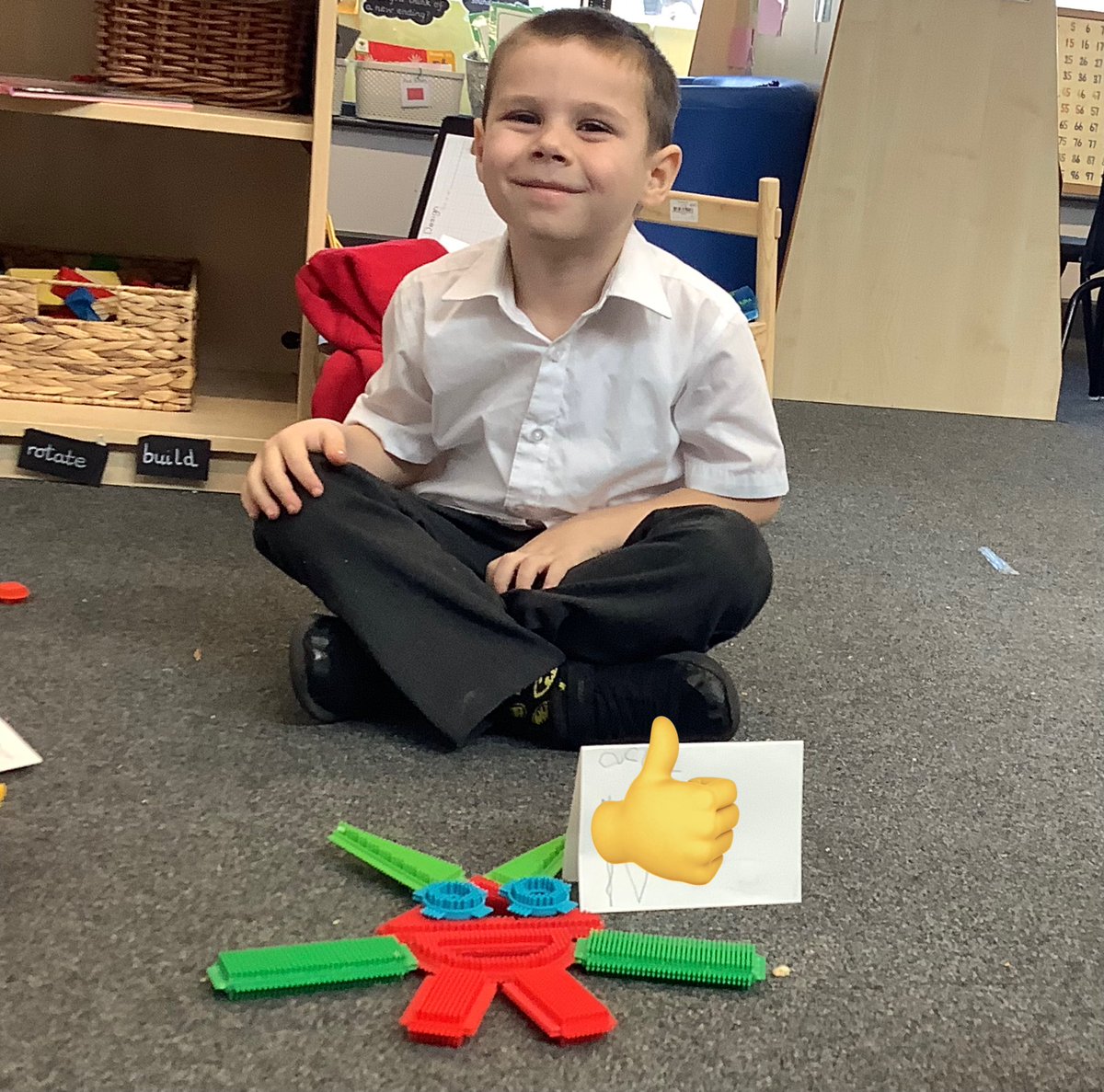 FS2Underthesea's tweet photo. Fabulous models in construction today! A cat, a robot and a car. https://t.co/x0yIjYkaS4