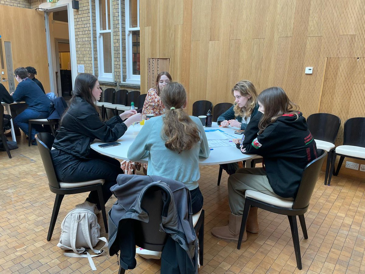 childcomwales's tweet photo. Fabulous day in with our young advisory panel yesterday in Merthyr Tydfil – new and older members coming together to get to know each other, and getting stuck in on shaping our new draft work plan. Up to Llandudno today for round 2! https://t.co/q8saH90b8v