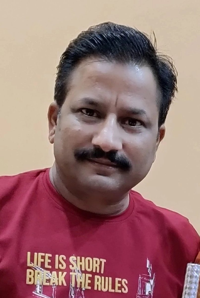 Sanjaysharmacg's tweet photo. मा. मुख्यमंत्री @bhupeshbaghel जी
छत्तीसगढ़ के 1.50 लाख शिक्षक एलबी संवर्ग को #पुरानी_पेंशन_योजना का लाभ नही मिल पा रहा है कृपया प्रथम नियुक्ति तिथि से सेवा गणना करते हुए #पूर्ण_पेंशन प्रदान करने की कृपा करें
@kharge @RahulGandhi @priyankagandhi  @kumari_selja @ChhattisgarhCMO https://t.co/dB6EhwtCQ8