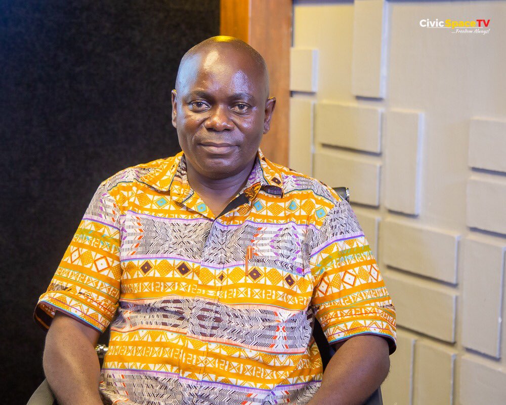 jeffsimbrown's tweet photo. “With gov’t as the biggest monster destabilizing economic systems, risk in the economy has forced interest rates on loans to go up.” ~ @FredMuhumuza8 

▶️https://t.co/DI9VXtfZXB

#ChatShowUG
#CivicSpaceTV https://t.co/mGuspYdhOj