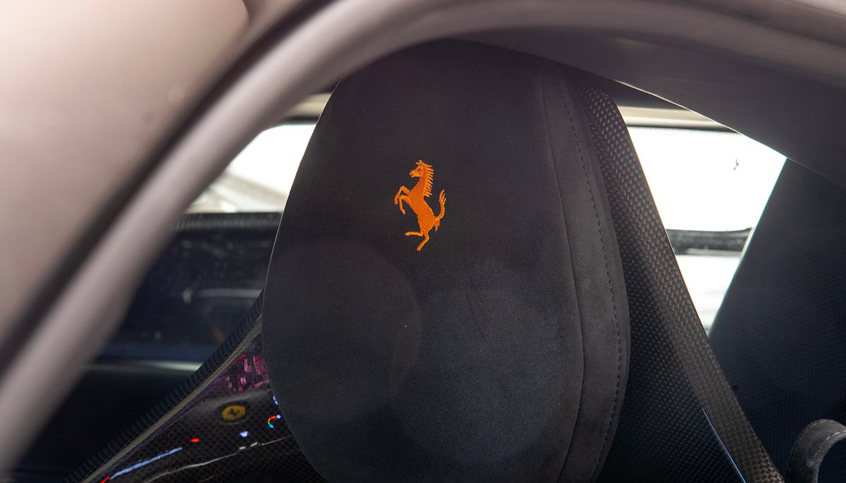 Ferrari's tweet photo. What’s your colour favourite combination? 
#FerrariTailorMade #Ferrari https://t.co/wiATcJhP0D