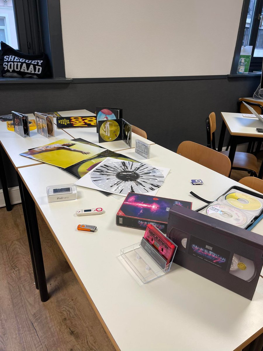 🎬 Clap de fin pour la masterclass du #MBADMB

🎼 Nous avons présenté la transformation digitale des supports musicaux.

Merci à notre superbe équipe #masterclassrecord C'était une belle expérience et un plaisir de travailler ensemble !
#GoGoGo #TransfoNum