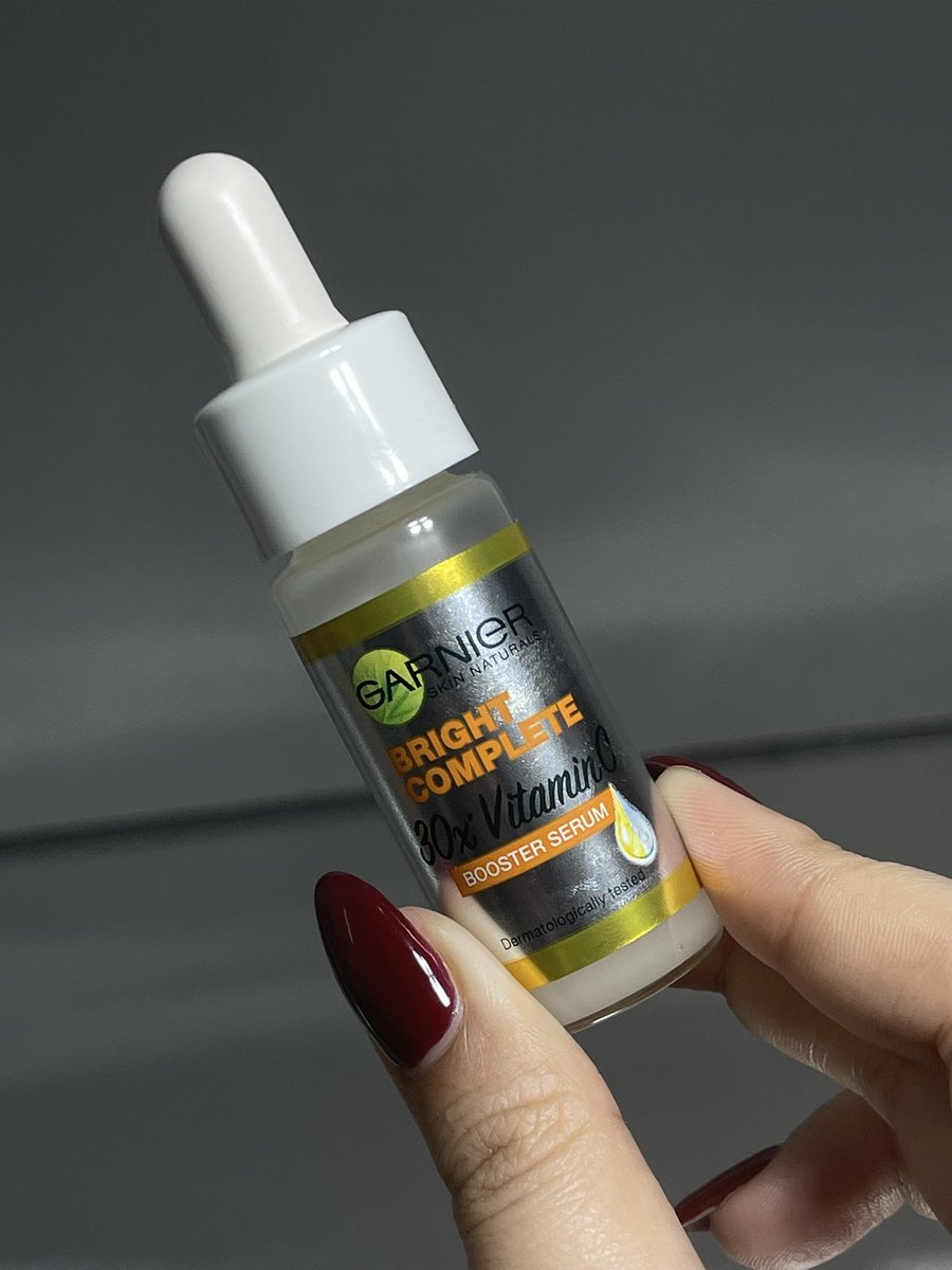 orchidpoison's tweet photo. ini adalah vitamin c yang bakalan aku saranin ke kalian kalau kalian cari vitamin c yang hasilnya beneran ada di kulit + dia gampang di cari dimana-mana offline maupun online.

habis dengerin spacenya @sukaskincarean &amp; setuju ini vitamin c works tapi masih underrated https://t.co/64rHmo31Q0