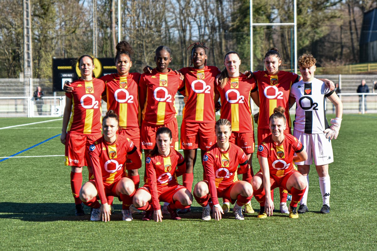 LEMANSFC's tweet photo. #D2F Jour de choc !

🆚 @RCSA (2e)
🏟 Stade de la Californie
⌚ 𝟏𝟑𝐇
🎟 5€ (gratuit pour nos abonnés et les moins de 12 ans)

#AllezLEMANSFC 🔴🟡 https://t.co/CJO4v6kyAP