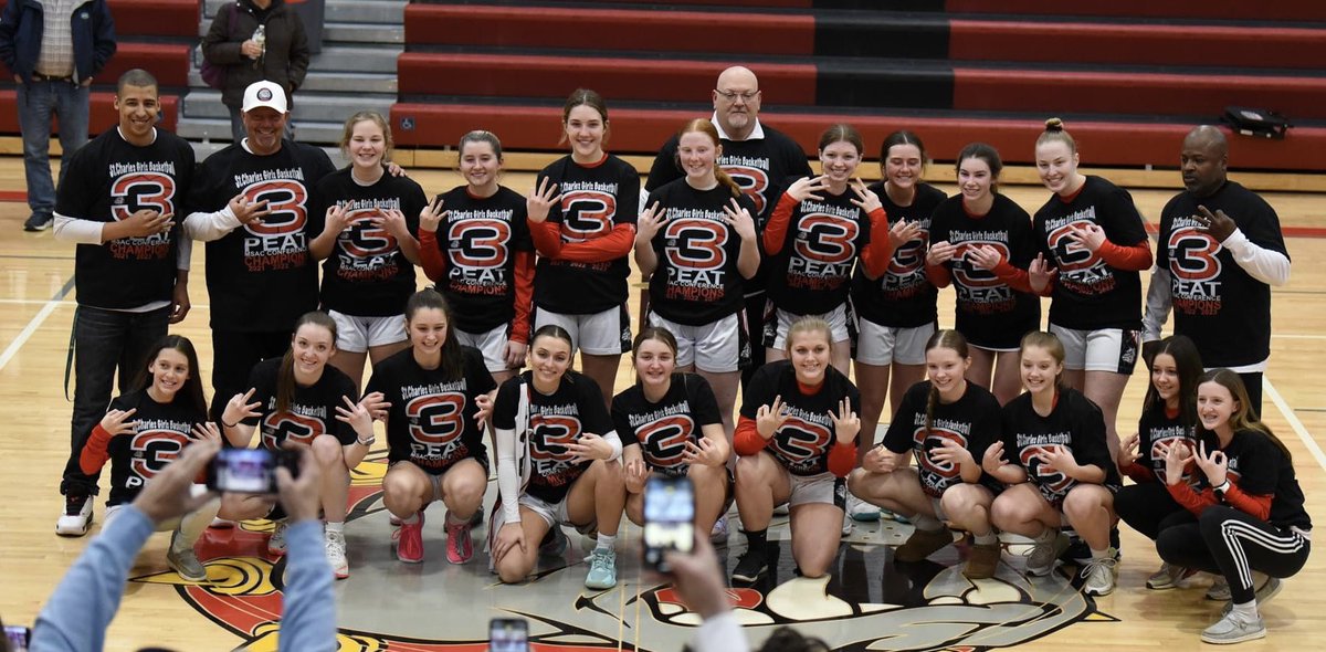 Laina Harger tweet media