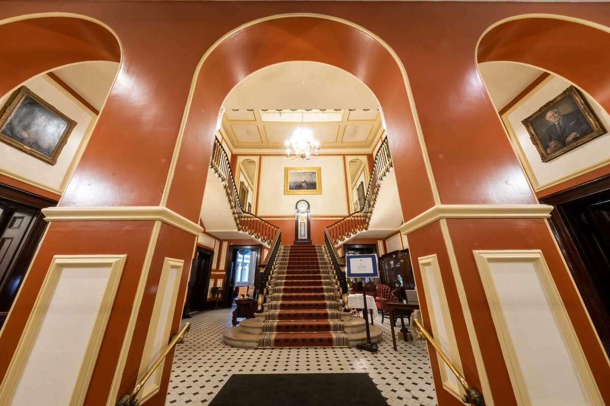 COLCEvents's tweet photo. #FridayFact Amongst the original Members of the Club in 1832, were two men whose names are landmarks in the #history of this country, the Duke of Wellington and Sir Robert Peel, both of whom remained Members until they died in 1852 and 1850 respectively ##cityoflondonclub https://t.co/3k4nYyjXhi