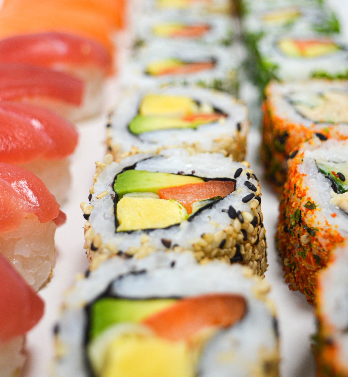 Get you hands on our delicious sushi, available from all coffee shops across campus! 🍣🤩

#MyCityUni #CityUniversityofLondon #LondonUniversity