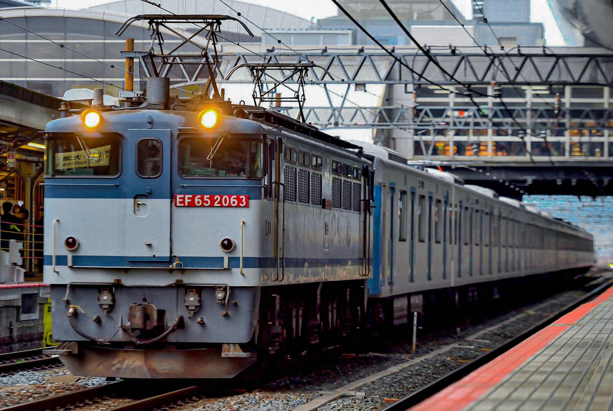 72463セール現品限　外国切手　セルビア発行鉄道2種揃 72463セール現品限 外国切手 セルビア発行鉄道2種揃 2024年11月