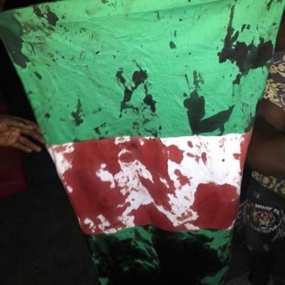 OduntanDaniel1's tweet photo. Remember @OfficialAPCNg did this.
20:10:20 we will never forget.
It is a pay back time..

#VoteLabourParty #VotePeterObi #VoteObiDatti

#EndSARS #EndSARSMemorial2 #EndPDAPC #WhoGaveTheOrder https://t.co/OmVtWwGV7W