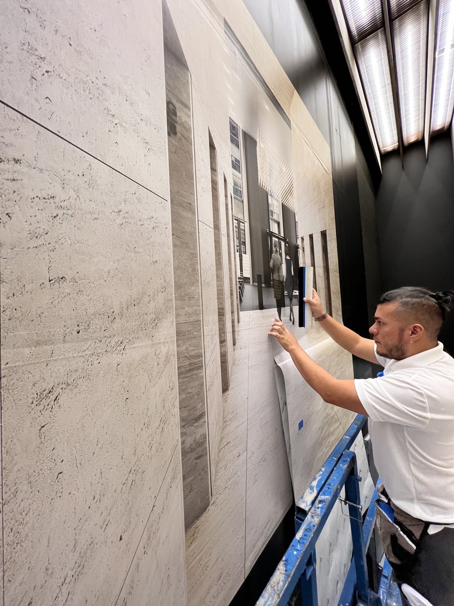 getLayr's tweet image. Custom-printed construction signage to show your tenants what's coming.  One of the easiest and least expensive ways to showcase high-quality artwork in a large scale #layr #signage #lobby #renovation #creative #large-format