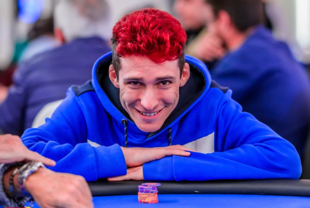 MTTProject_EP's tweet photo. 🇫🇷 #EPTParis
@grubi125 4 left del MYSTERY BOUNTY 🔥
Nuestro alumno súper saiyan tiene la pica ♠️ a tiro 🚀
Vamos @grubi125 arranca la #BeYourBneta que vamos a dar la vuelta como leo 🇦🇷
#TeamByB https://t.co/17Dqdi50mX