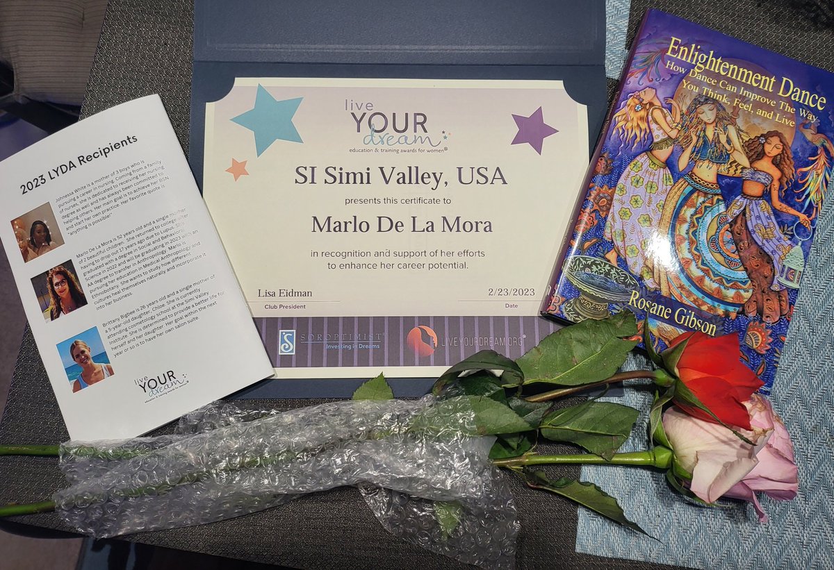SimiAutoimmune's tweet photo. After my chemo session yesterday, I hurried to make it to Live Your Dream Awards Dinner.  I was honored to be a recipient of the LYDA Scholarship to continue my education.
I encourage everyone to check out their website at https://t.co/SACVgrrpX4
#Soroptimist #LiveYourDreamAward https://t.co/fb8WfTY4wr