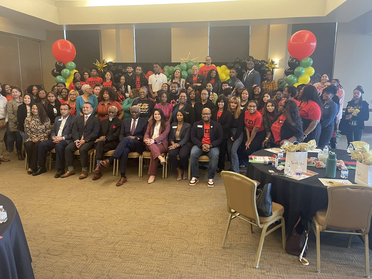 A wonderful time filled with sharing and learning during the <a href="/lonestarcollege/">Lone Star College</a> annual Student Success Leadership Conference. Several stories involve overcoming fear and setting goals to reach the next level towards greatness.