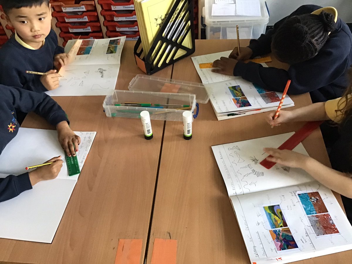 Morningside_ps's tweet photo. In #art, #year2 learnt about two famous artists, David Hockney and Görkem Dikel, then practised drawing some of the shapes the artists use. https://t.co/h81rYSb5LT
