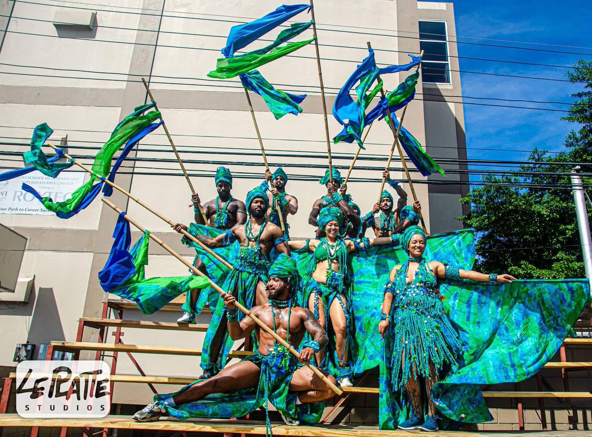 We embodied this piece on the road ……#thewashing #thelosttribe #carnival2023🇹🇹