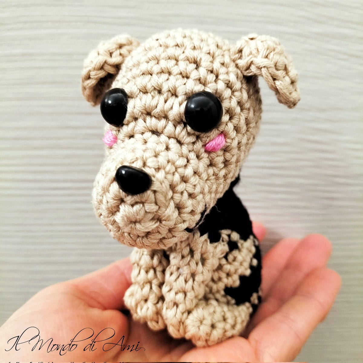 ilmondodiami's tweet photo. Bau!!! 🐕
-
#dog #cane #canetto #avatar #amigurumi #handmade #crochet #fattoamano #uncinetto #ganchillo #cotone #cotton #dropsfan #dropsyarn #dropsdesign #garnstudio #dropsmuskat #originaldesign #withoutpattern #freehandmade https://t.co/9Md4E1iKDK