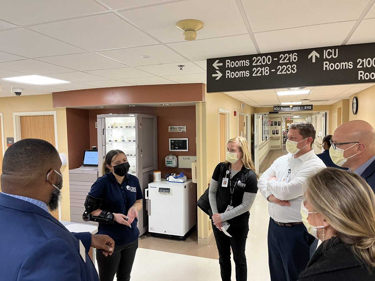 Toured #bjc St.Peters Hospital and spoke to the healthcare associates while they observed different departments. <a href="/drsefrit/">Jason Sefrit</a> <a href="/EarlDraper2/">DJ Dray</a> w/ Mark Turnipseed, Julie Durnham