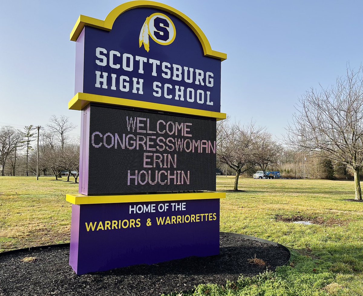 RepHouchin's tweet photo. I enjoyed being back at Scottsburg High School, my alma mater, to speak to juniors taking American Studies. It was surreal to walk through the halls again. Thanks to the #SCSD2 for the tour. Keep up the great work! https://t.co/KbTOXrfvyp