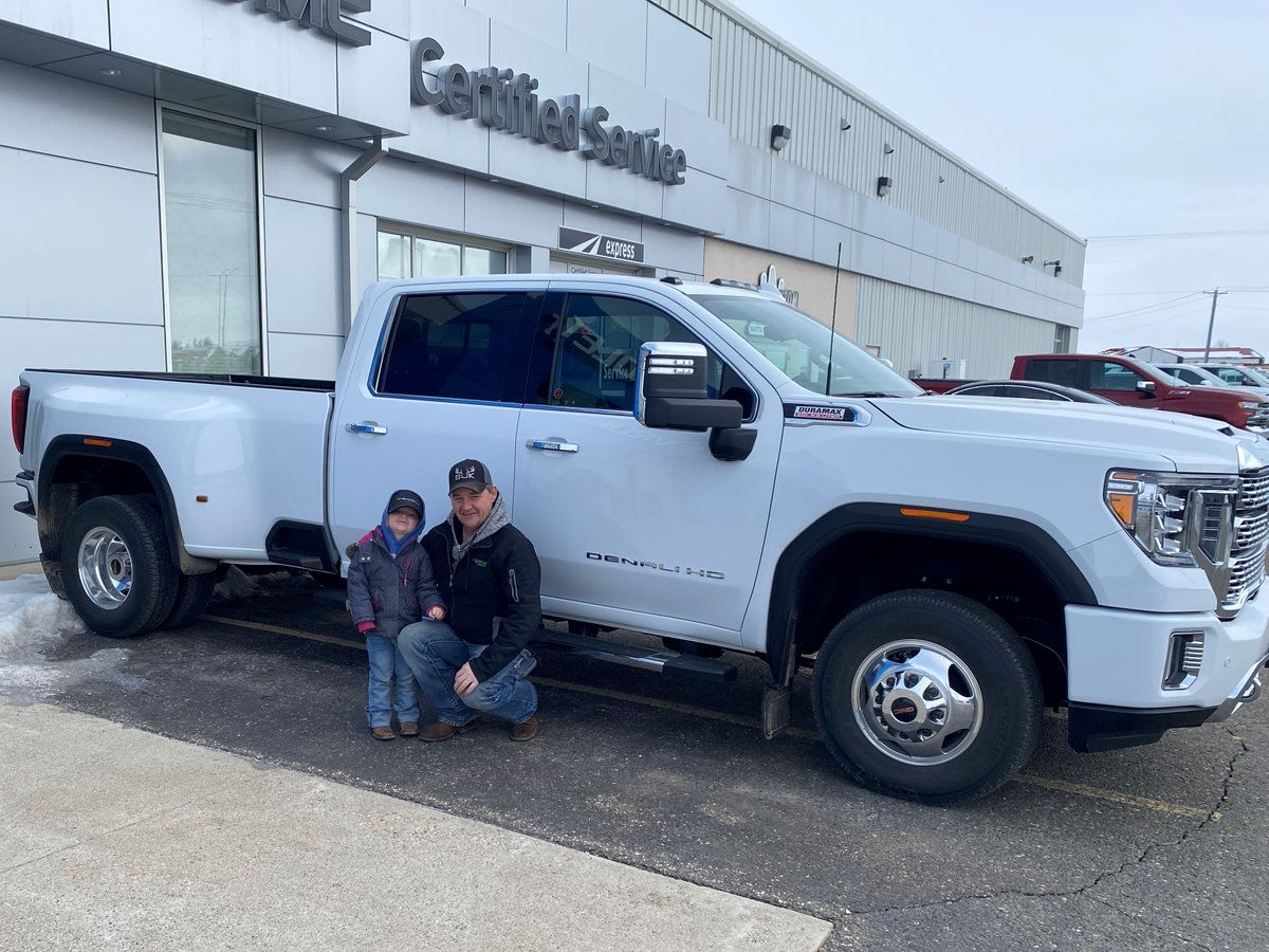 VirdenMainline's tweet photo. John and Taylor came in last week to pick up their brand new, 2022 GMC Sierra 3500HD Denali. From James and all of us at Virden Mainline Motors, congratulations on the purchase of your new truck! 
#virden #kingoftrucks #worththedrive https://t.co/gGuHOeZ2by