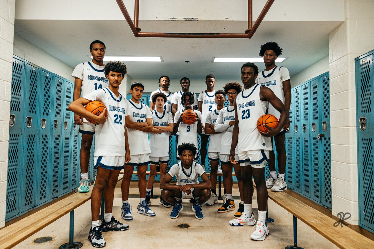 CoachTMike's tweet image. Game Day. Playoff time baby! Time to show up and show out. We’ll host Rockville this evening at 5:30, with the girls following at 7:15. Let’s pack the house! @Hugoshoots #GoBrook @BrookBoysBBALL