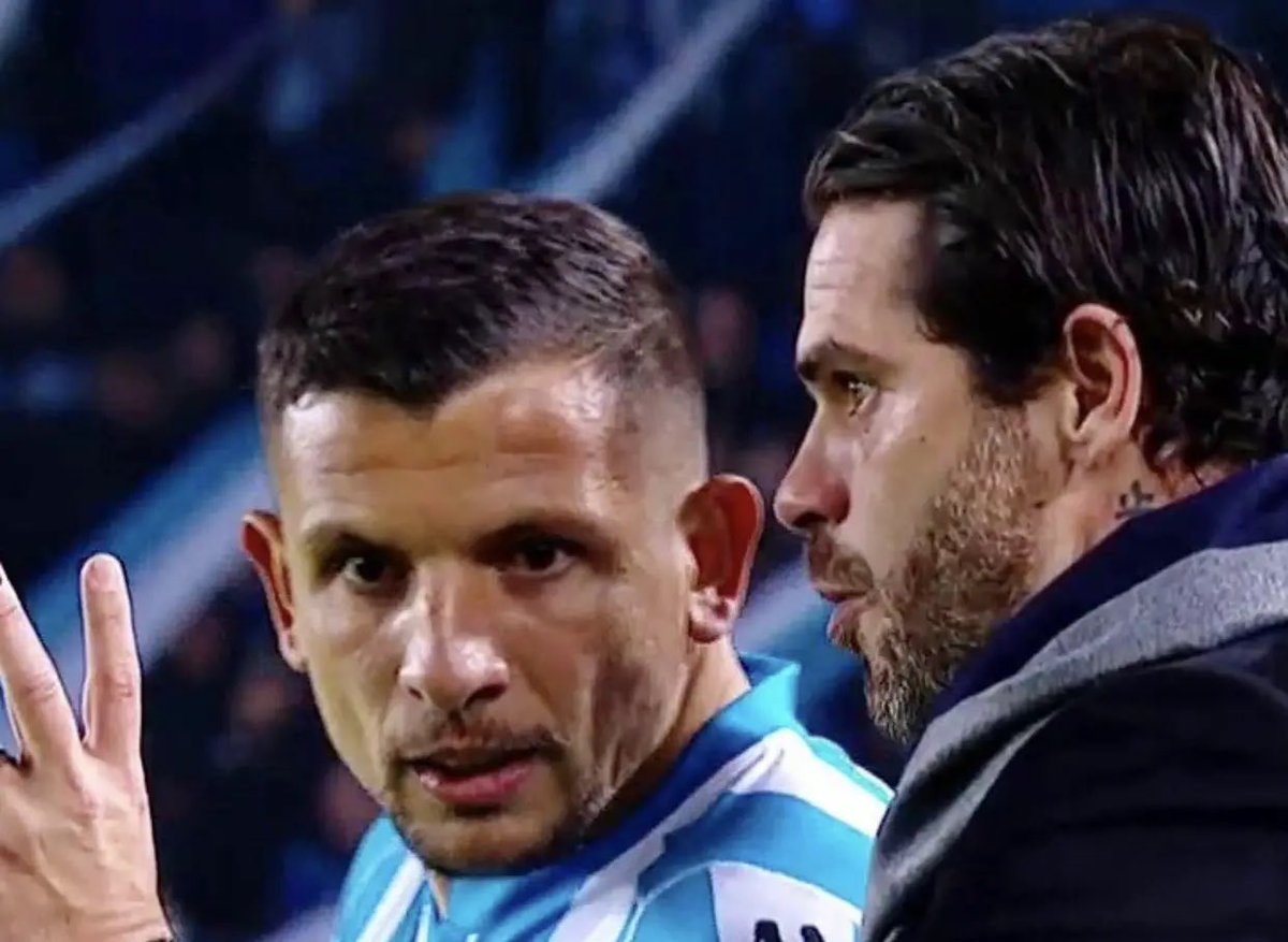 racingdealma's tweet photo. Tema #Veccio y #Racing
La info que manejamos desde principio de semana es que no había programada ninguna reunión para hoy. #Racing ya le hizo una oferta (baja) y no está apurado en cerrar. Caen mal tantos idas y vueltas del jugador y cuestiones extraoficiales. https://t.co/b1RJQn6tgg