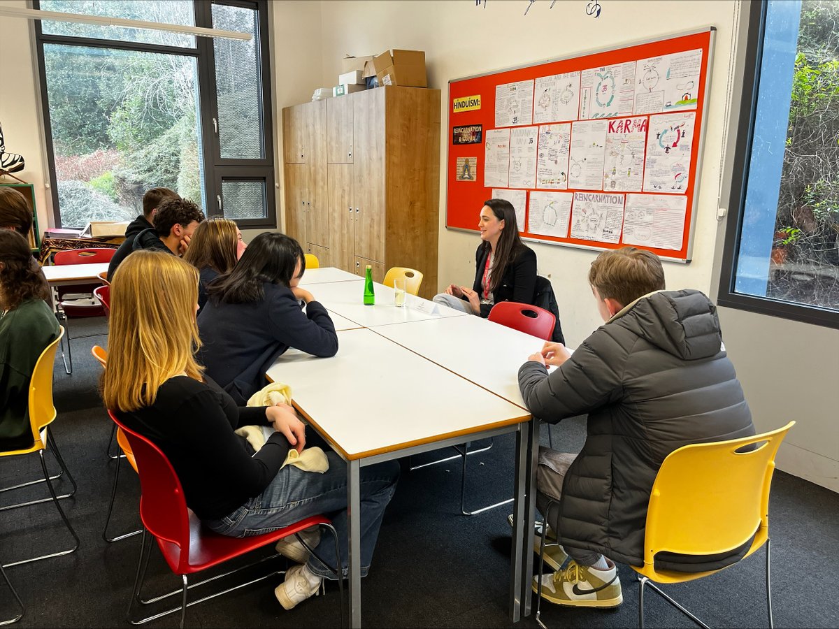 Kingswood Sixth Form tweet media