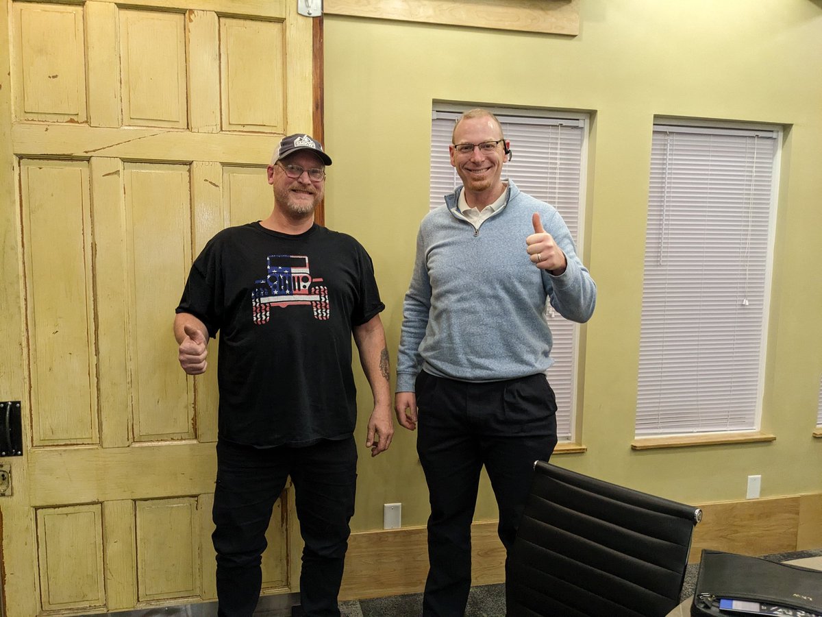 soldbyavery's tweet photo. Congratulations to Gary on closing on the sale of his home today in Franklin! We were able to get an accepted offer on it in about a week, and closed within 45 days! Thank you for trusting us to market and sell your home and we wish you all the best!! https://t.co/CqS8O5vcn2