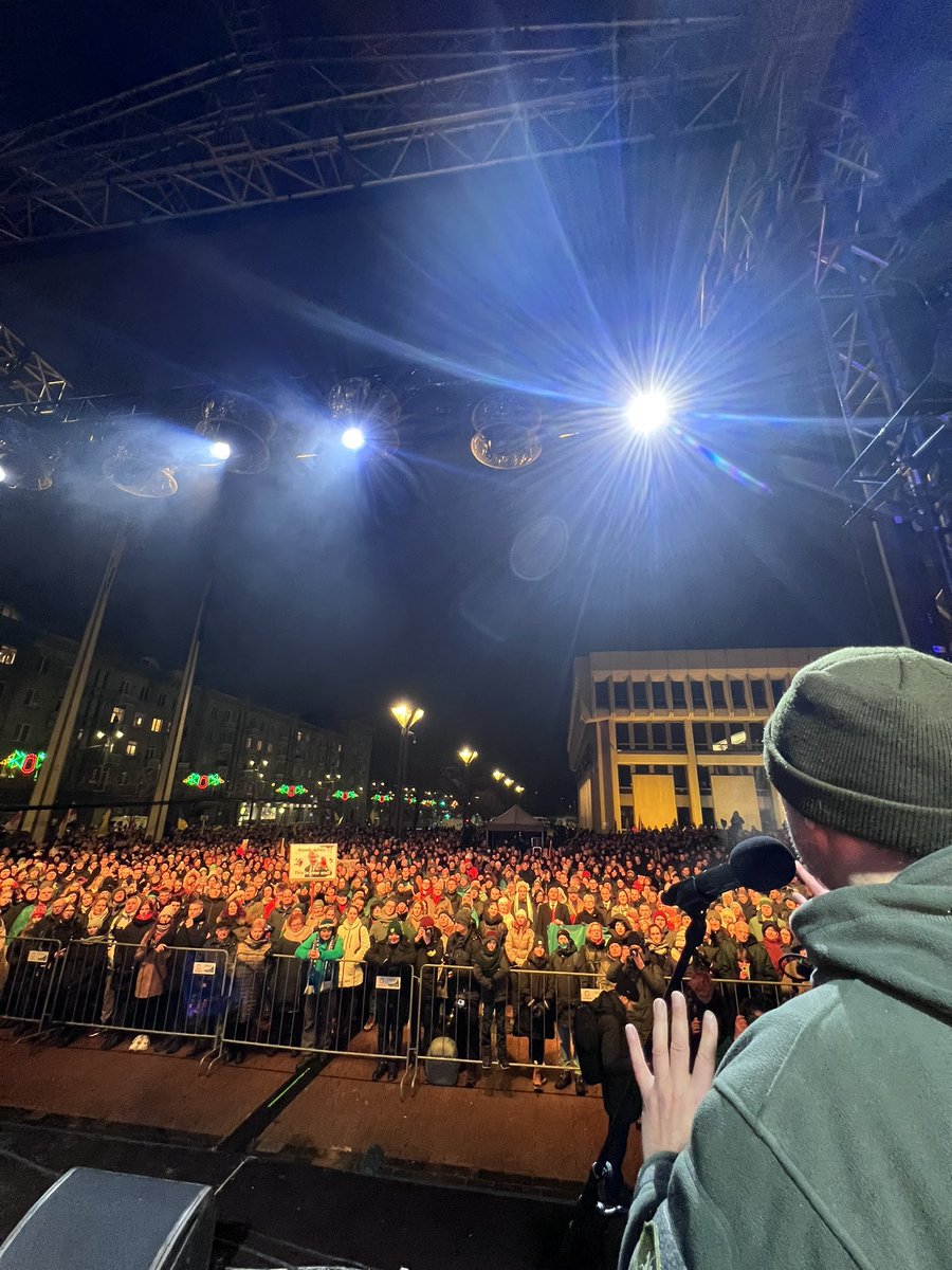 Lithuania today 💙💛🫡