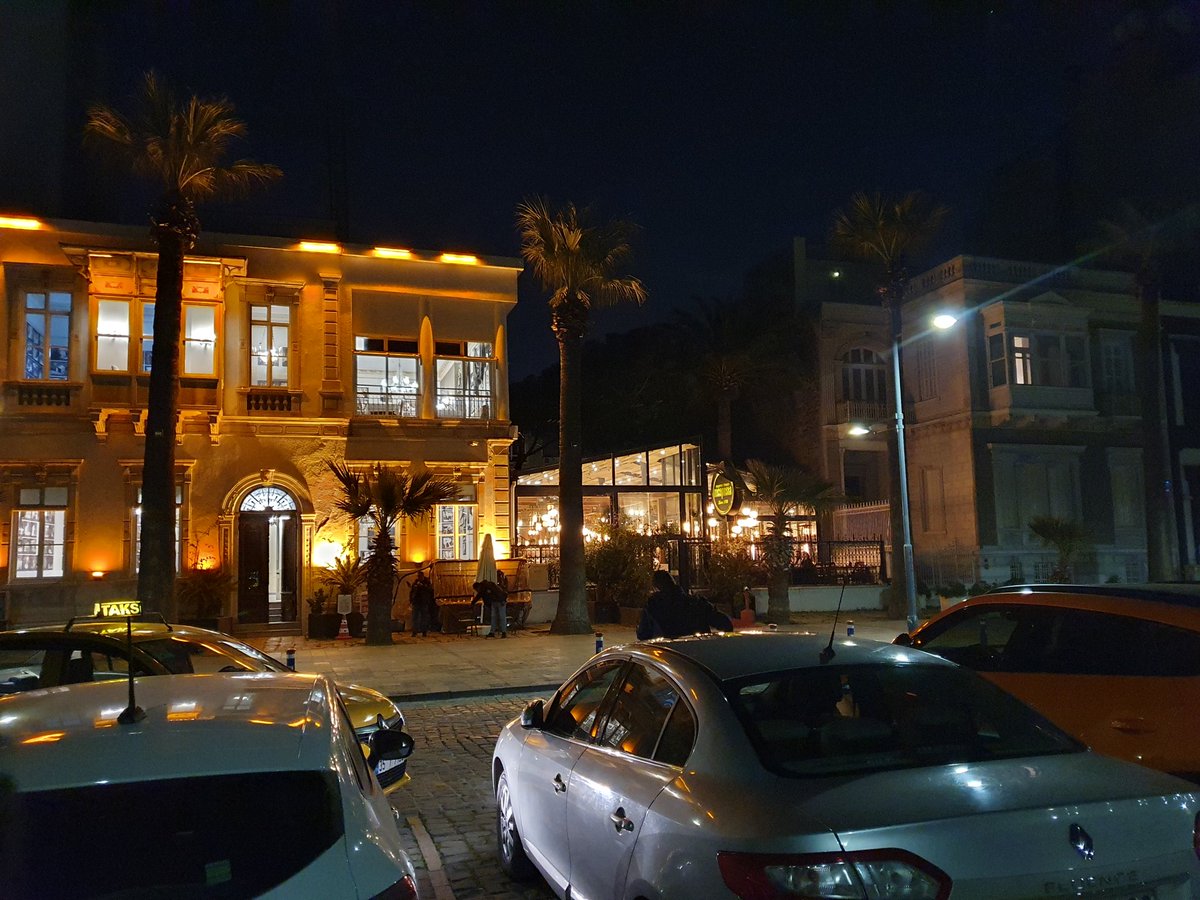 Nesss__78's tweet image. Hoi jongens en meiden,
Het eten hier is echt geweldig

#UpperClass