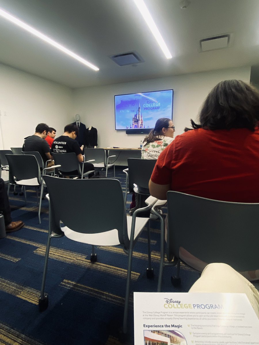 itismelanieruth's tweet photo. Had a great time learning about @disney college program! 🙌🏼 thanks to the recruitment team for taking the time of coming to FIU with this experience and let us to network with amazing people 👌🏼
@DisneyBritteny & Courtland
#disney #disneyprogram #disneycollegeprogram #WeAreFIU https://t.co/WB3akPBl8o