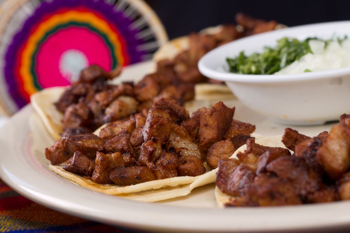 losbalitostaco's tweet photo. Friyay! Taquitos are always a great plan for dinner. 🤤

#minitacos #tacos #love #foodie #fridayvibes #viernes #food #comidamexicana #mexicanfood #local https://t.co/amol7Z27jp