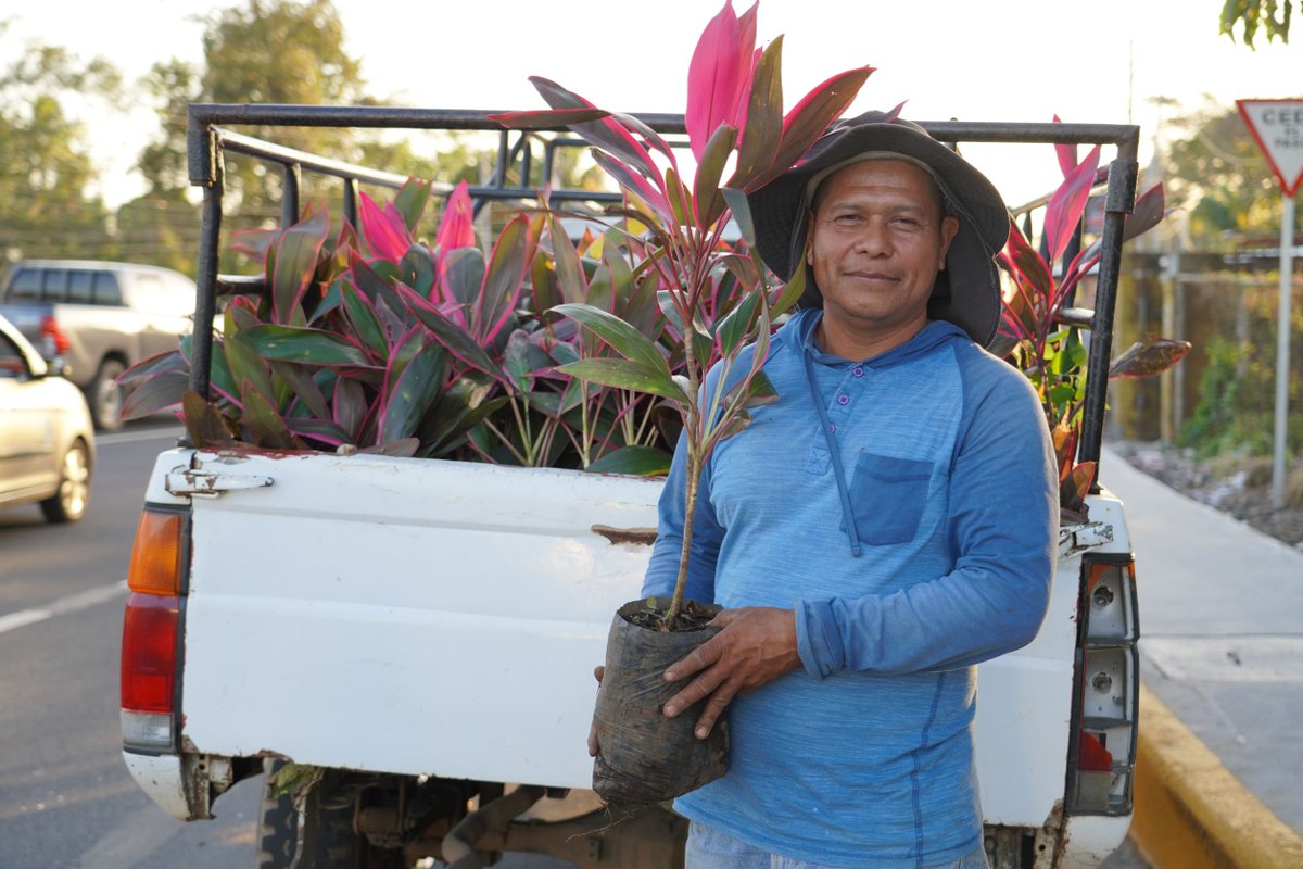 Más de 218 mil nicaragüenses son beneficiados con la ampliación de la carretera Empalme Las Flores—Catarina— Guanacaste, obra que permite agilizar el tránsito vehicular, así como fomentar y dinamizar la actividad comercial y turística la zona.

Ver más: bit.ly/3xQ5rYB
