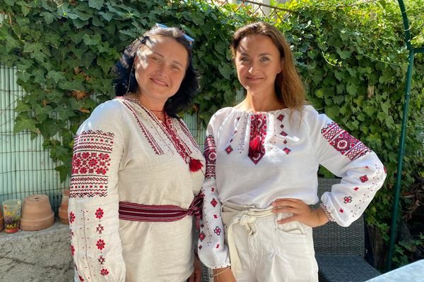 nicerendezvous's tweet photo. 🇺🇦 "Nice, la ville que les Ukrainiens réfugiés ont choisie pour s'installer en attendant des jours meilleurs" https://t.co/vAyjRrU6qz ► @F3cotedazur
#Ukraine #UkraineWar #AlpesMaritimes #Nice06 #Solidarite06 #NiceFrance https://t.co/usRmzzbNAr