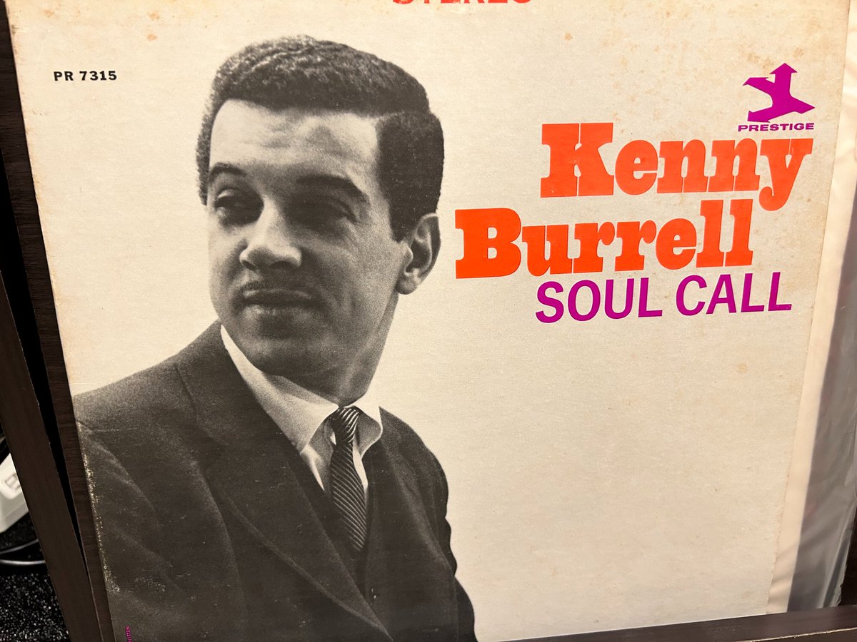 junsatsuma's tweet photo. ☆やはりジャズはレコードで聴くのが良いですな〜♪

【Soul Call/Kenny Burrell】

#今夜の一枚 #nowplaying #レコード #kennyburrell #Soulcall #vinylcollection #jazz #jazzguitar https://t.co/YJhbKeB3fq