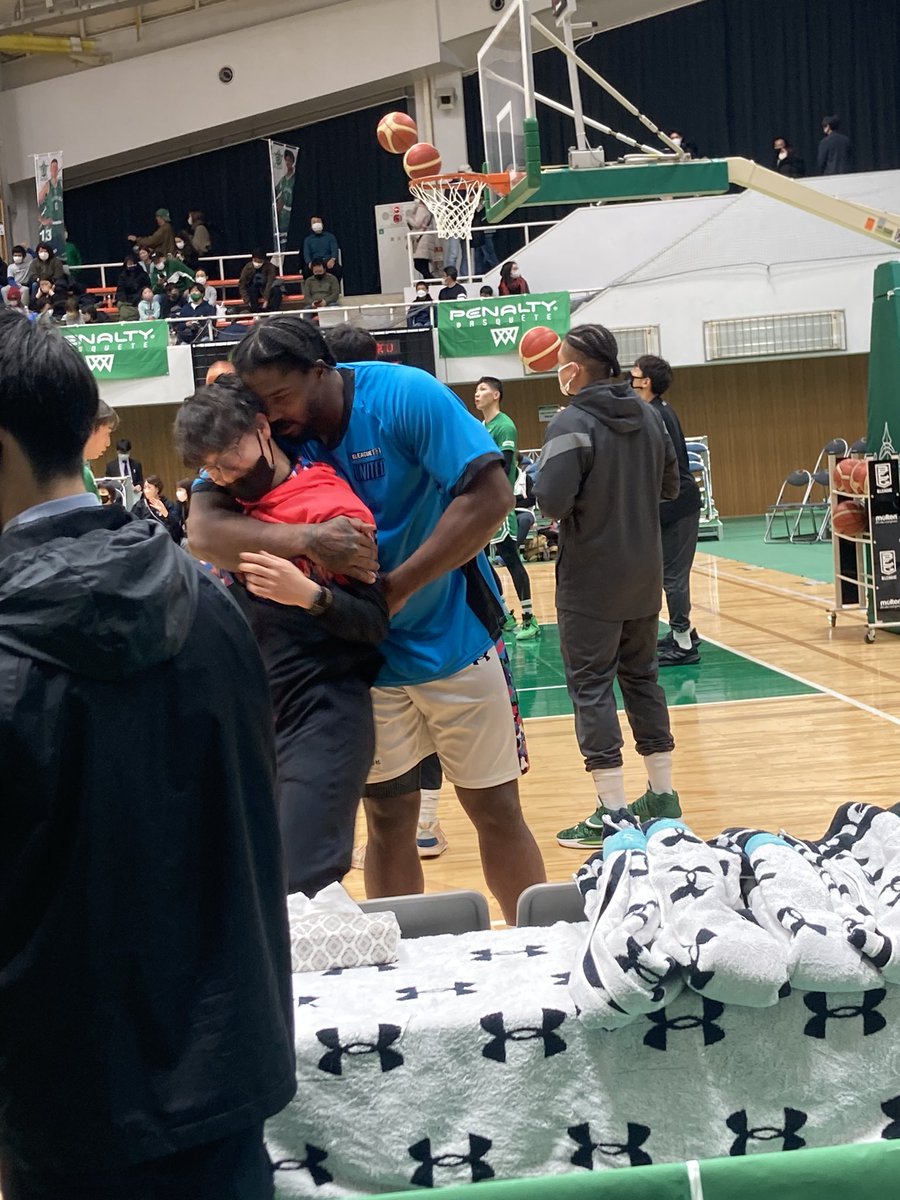 okasanyamasan's tweet image. アウェイばっかり来て有明こないっすよねなんて言われたんでピンの写真はありません😎 #東京ユナイテッドBC #ブルズファミリー