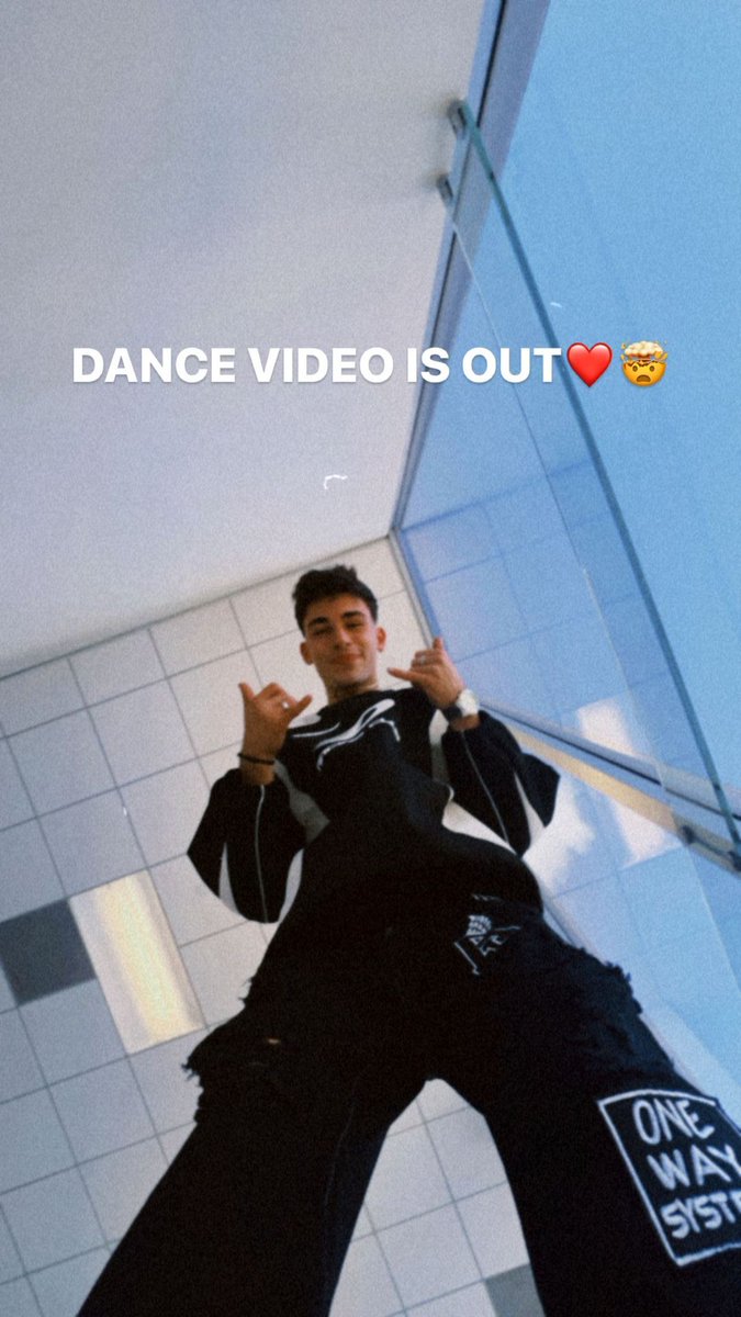 UpdateMandon's tweet photo. assistiram ao novo vídeo dele, alexers?

🤳| Alex Mandon via IG-Stories https://t.co/JWKPDuRbgG