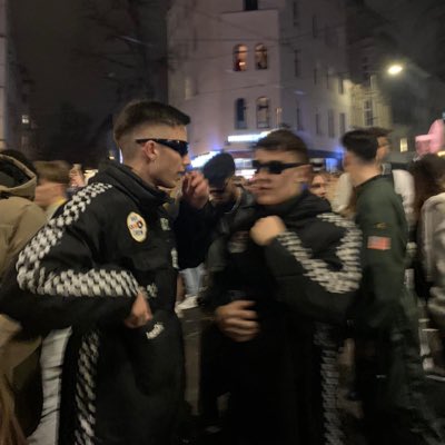 #NeuesProfilbild   
<a href="/DenizHilgen/">Leon 🖤❤️</a> 🏎️🏁