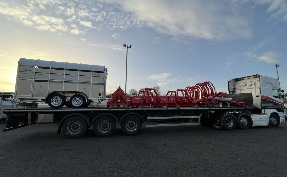 NugentTrailers's tweet photo. Full load of Agri products ready for the road🛣️
Including:
📌Twin Bale Lifter
📌Hydraulic Stacker
📌Bale Grab
📌Link Boxes
📌Single Bale Lifter
📌Nugent L3618H Livestock
#FullLoadFridays #NugentMachinery #NugentTrailers #NewNugent #DeliveryDays https://t.co/Hsjp96o1d4