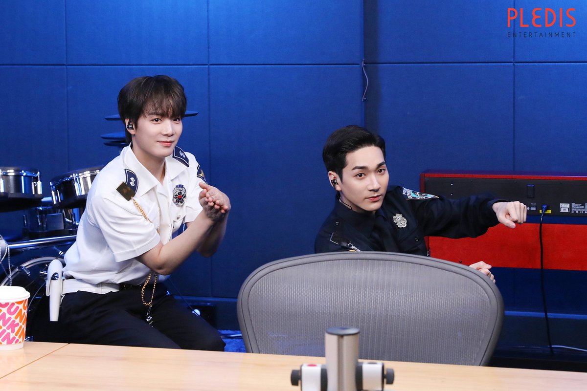jronpics's tweet photo. #NUEST #뉴이스트 #JR #KIMJONGHYEON #ARON #AARONKWAK #김종현 #아론 #곽아론

♡⁺◟(●˙▾˙●)◞⁺♡ https://t.co/vovC1RRa6G