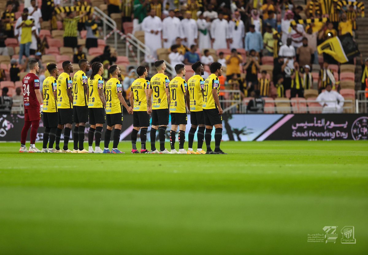 واثق بعد عودة المصابين واكتمال صفوف الفريق بيتحسن امر استغلال الفرص
شفنا فريقنا يوم اكتمل بالسوبر الدكة والاساسيين كان فريقنا مُرعب ونفوز باريحية ضد المتصدر وخصم صعب مثل الفيحاء 
وباذن الله متى مالعبنا كاملين ضد النصر بناخذ الصدارة بالجوهرة💛