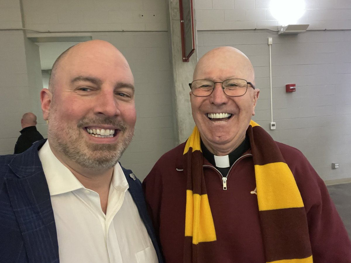 EdKullStJohnsAD's tweet image. Special thanks to Loyola Chicago @LoyolaRamblers AD Steve Watson, President Mark Reed  and Father Richie Salmi for their hospitality and tour of their beautiful campus! #Ramily #JesuitMission