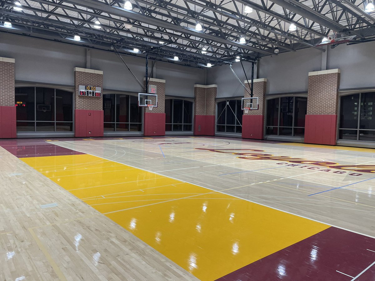 EdKullStJohnsAD's tweet image. Special thanks to Loyola Chicago @LoyolaRamblers AD Steve Watson, President Mark Reed  and Father Richie Salmi for their hospitality and tour of their beautiful campus! #Ramily #JesuitMission