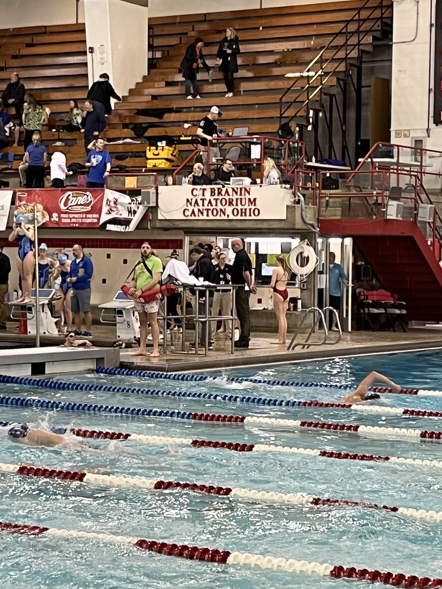 HDV Swim & Dive Team tweet media