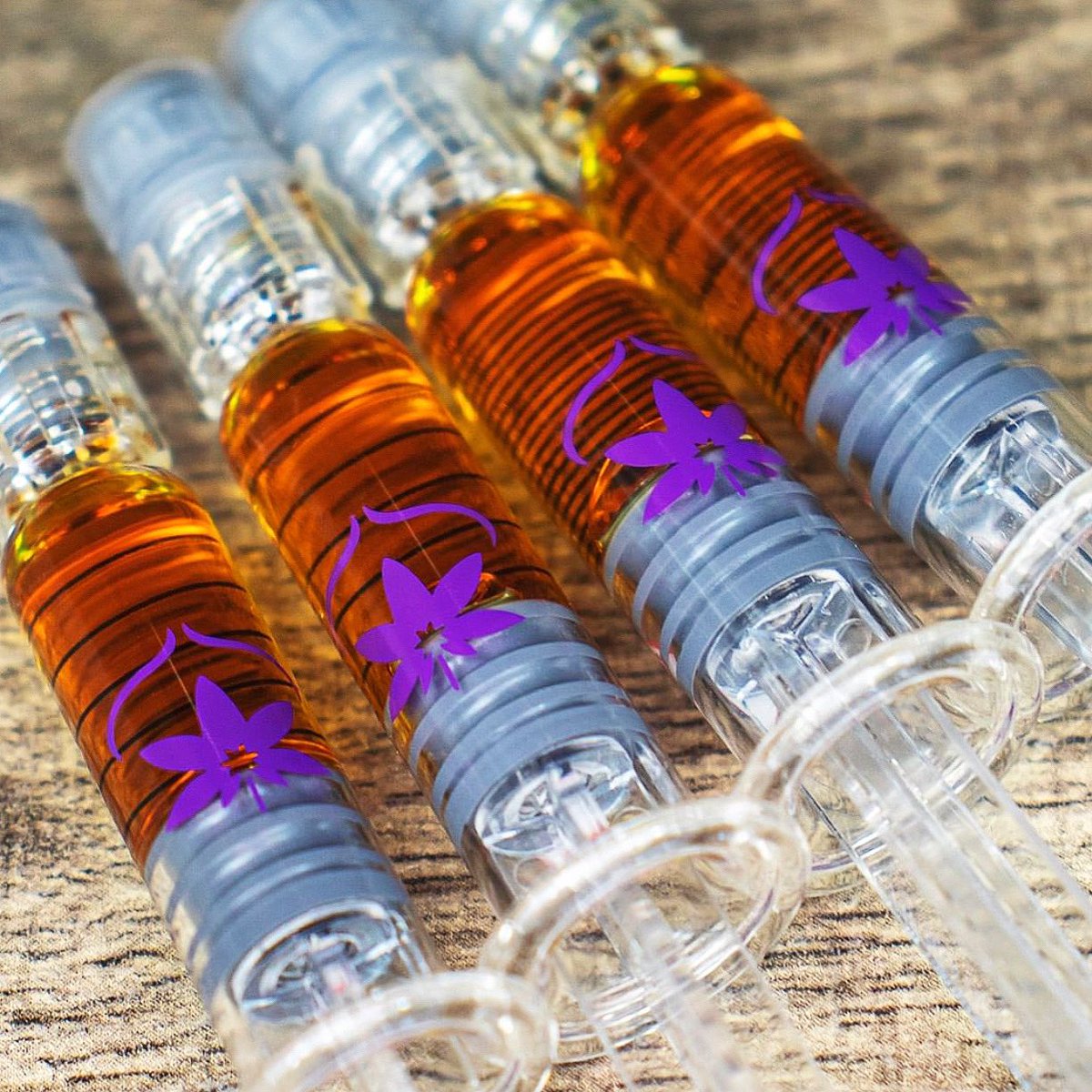 O2vape's tweet photo. Repost @rm_extracts
Wholesale Customizable Glass Dablicators ๐จ From your ONLY source for innovative vape products @O2vape https://t.co/mbFhSSjxpM
#rmextracts #extracts #dabs #dablicator #dabsyringe #liverosin #liveresin #dispensary #mjbizcon #michigangrowersguild #dabrig #thc https://t.co/wfOWachDHJ