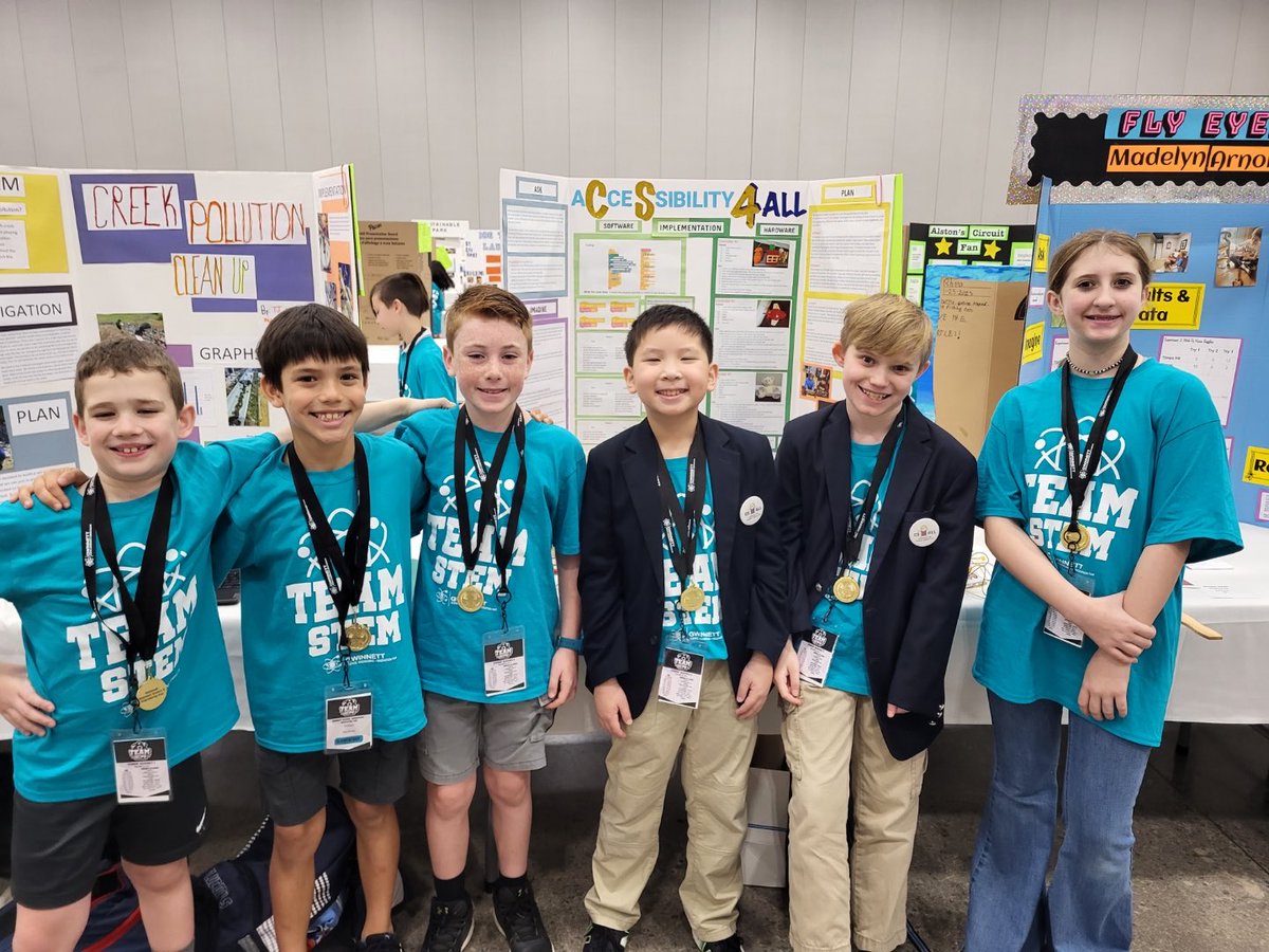 Simpson Superstars tweet media