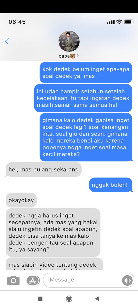 dopaminemu's tweet photo. #MileApoFicFest #twotweets
- hari ini dedek ulang tahun?
• https://t.co/EJHY00Xqk6