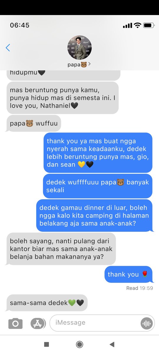 dopaminemu's tweet photo. #MileApoFicFest #twotweets
- hari ini dedek ulang tahun?
• https://t.co/EJHY00Xqk6