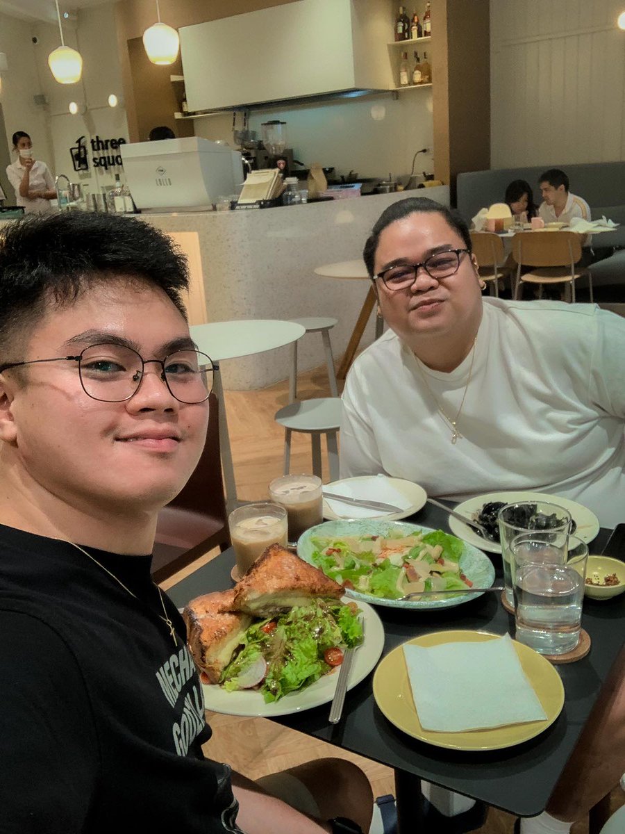 DrewDolor's tweet photo. Late valentine's DATE 🥰💕🏳️‍🌈
Love you Bae 💋❤️🌹 https://t.co/J1Cyam6koV