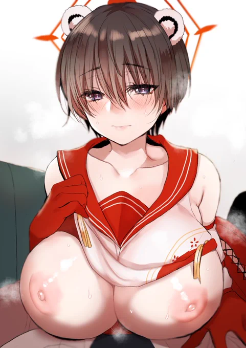 ツバキちゃんのおっぱい枕 