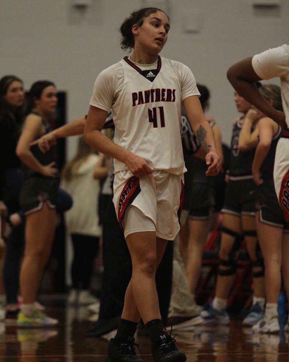 PRP_Athletics's tweet photo. Congratulations to our Basketball players named to the All-Sixth District teams. Keith Robinson (POY). Breanna Jones &amp; Jeannae Bolin (1st Team). #WeArePRP #RollRidgeRoll (1/2) https://t.co/F0cOfvQp9E